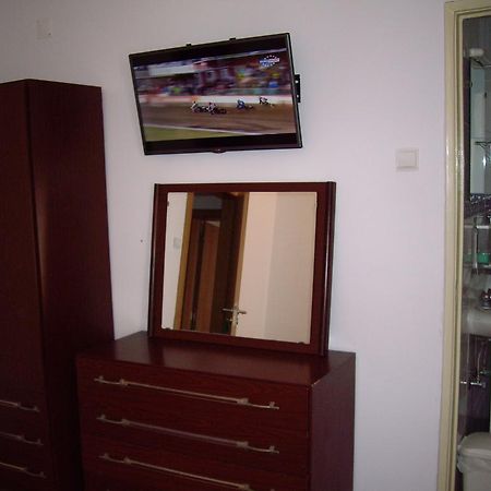 Residencial Camoes Bed & Breakfast Lisboa Dış mekan fotoğraf