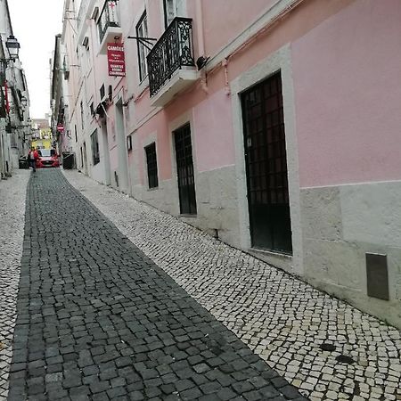 Residencial Camoes Bed & Breakfast Lisboa Dış mekan fotoğraf