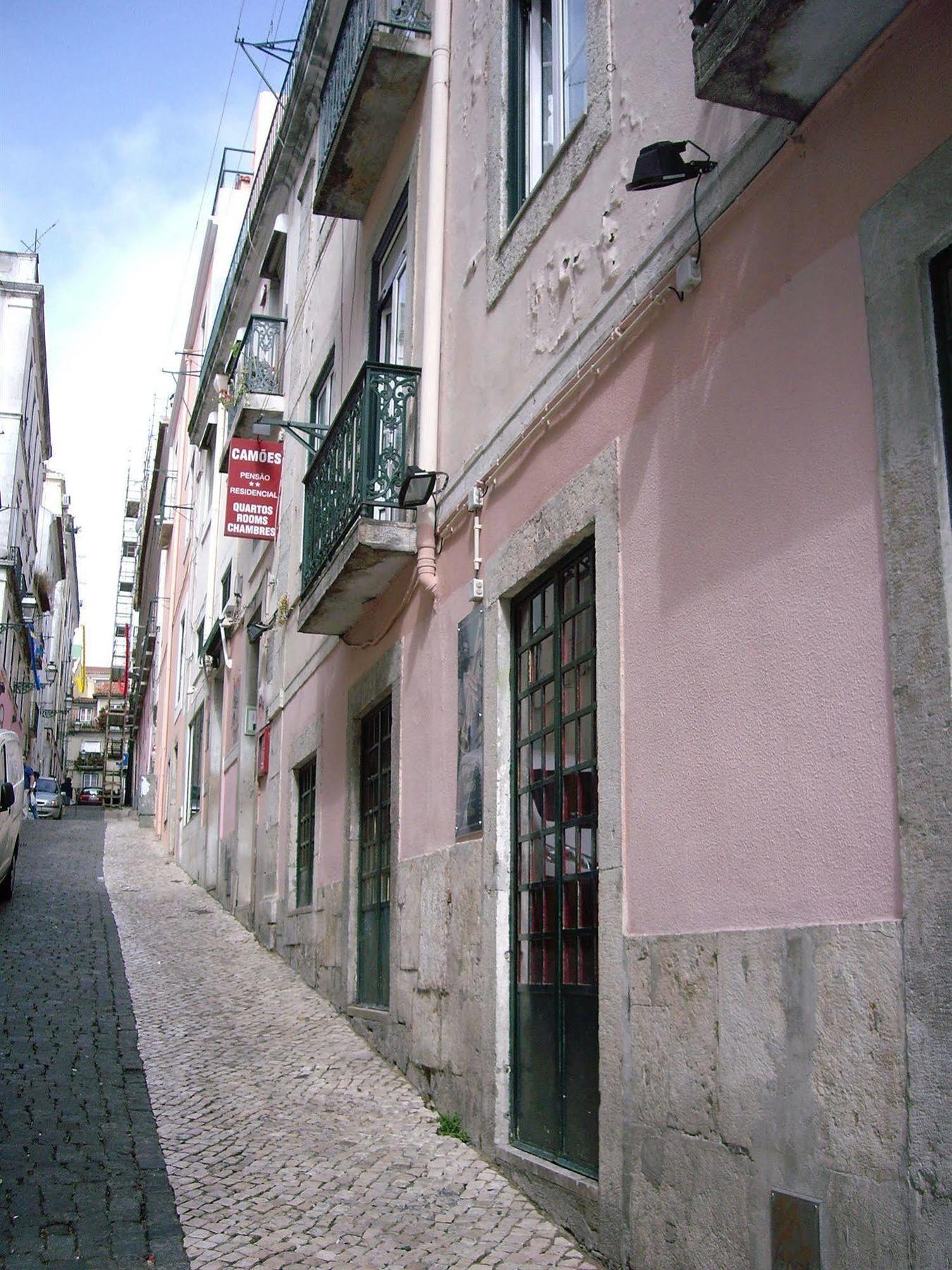 Residencial Camoes Bed & Breakfast Lisboa Dış mekan fotoğraf