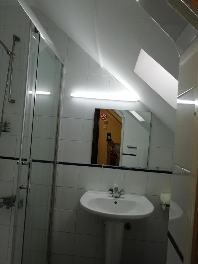 Residencial Camoes Bed & Breakfast Lisboa Dış mekan fotoğraf
